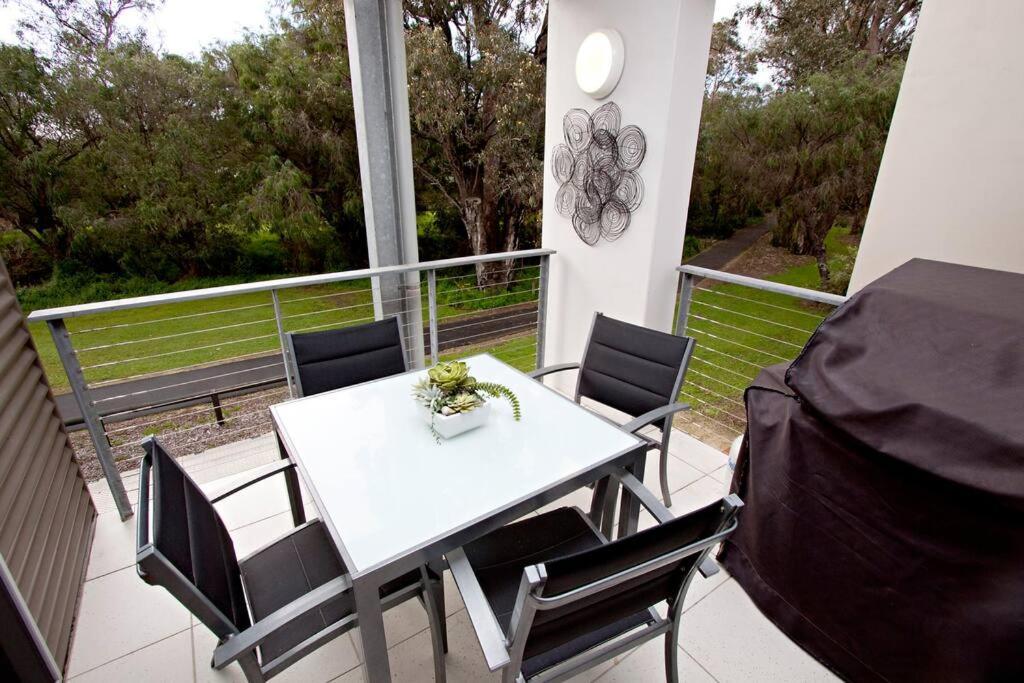 Apartment 9 'delphinius' @ Bay View Centro, Dunsborough